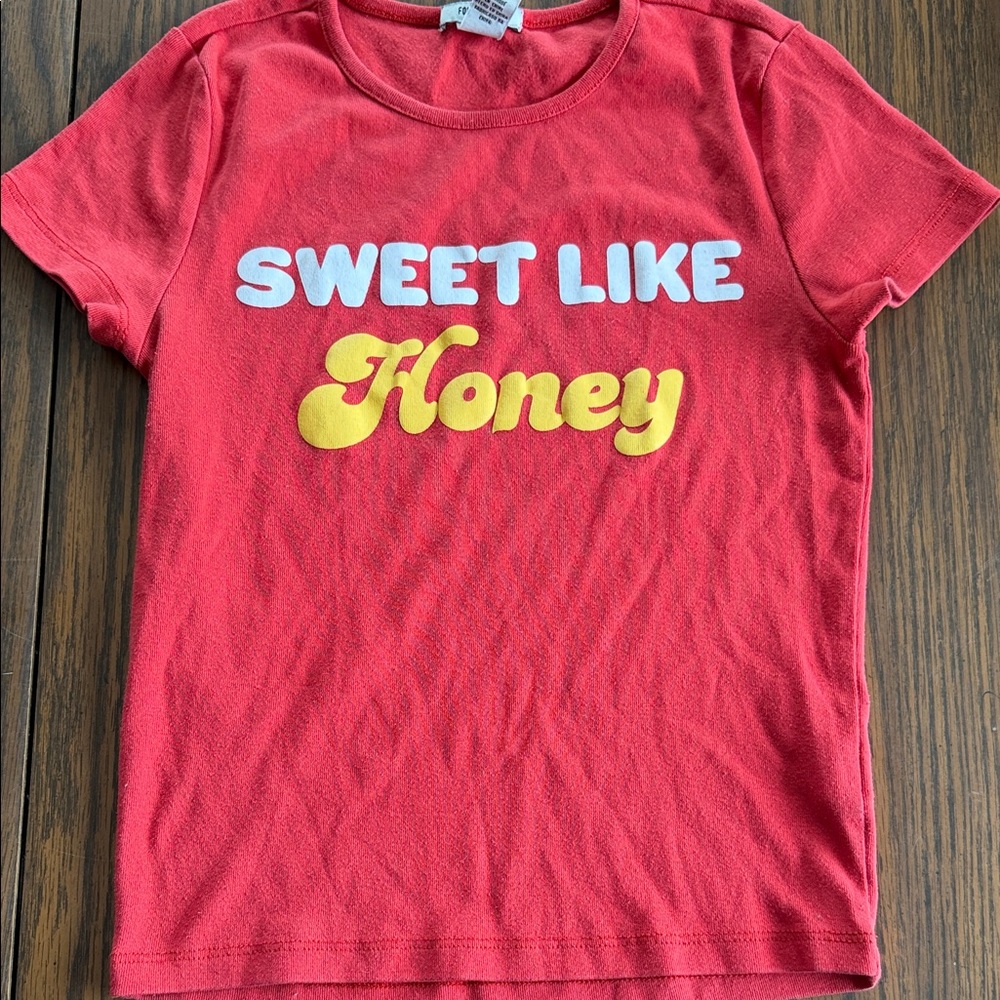 Forever 21 Sweet Like Honey Graphic Tee Size Small